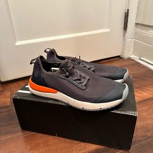 Tropicfeel All-weather Hiking Sneakers